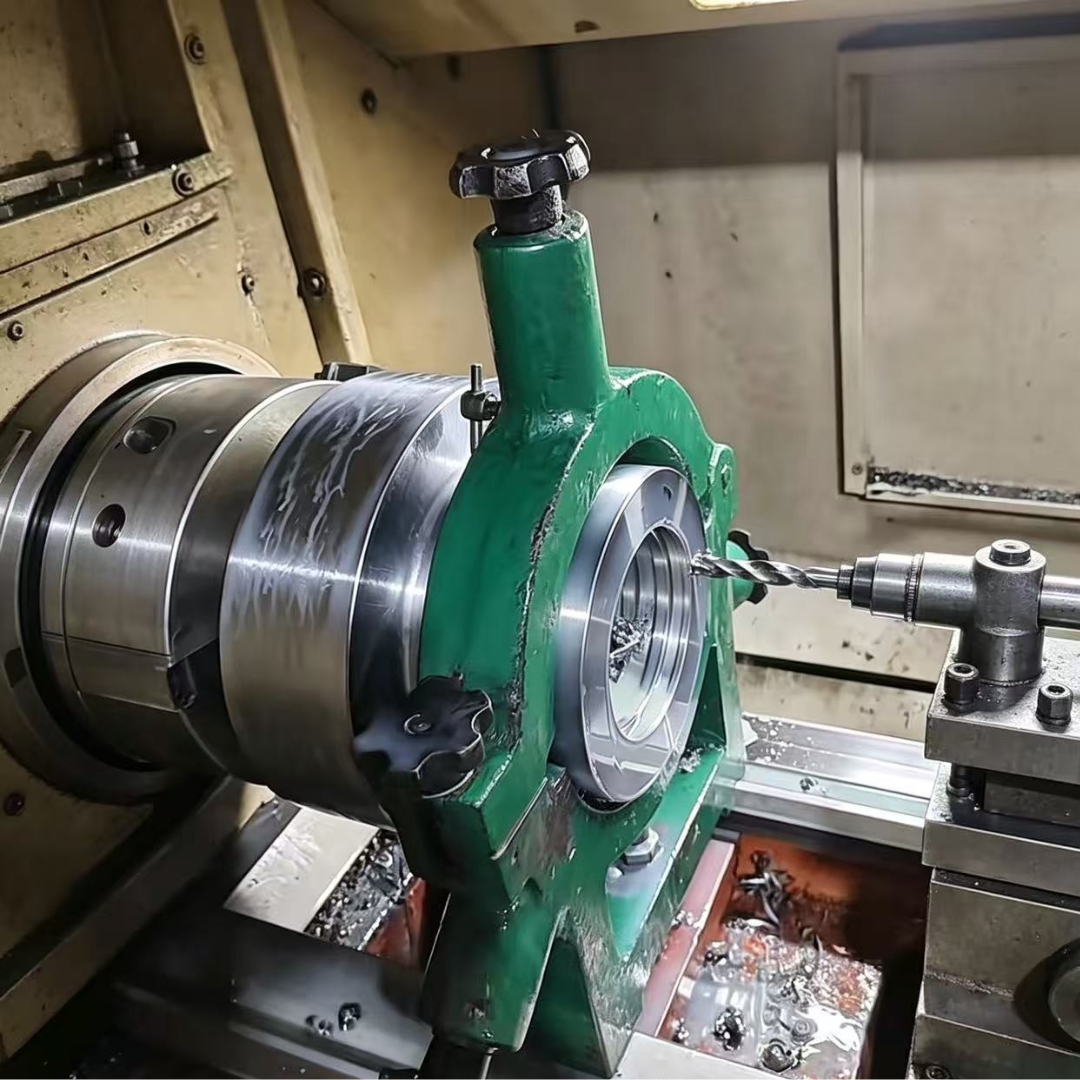 Precision machining process for hydraulic cylinder glands